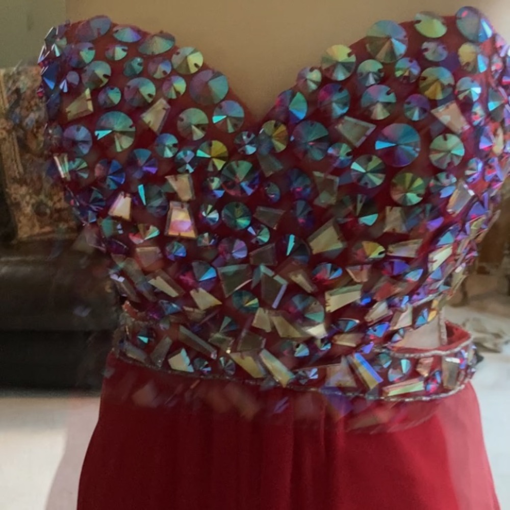 Red custom made Prom Dress, Night out, Party Open Back& Sides Sz 4 - Picture 5 of 15